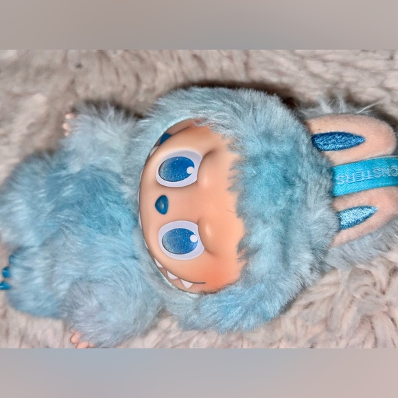 Labubu The Monsters Big Into Energy Hope - Picture 12 of 14